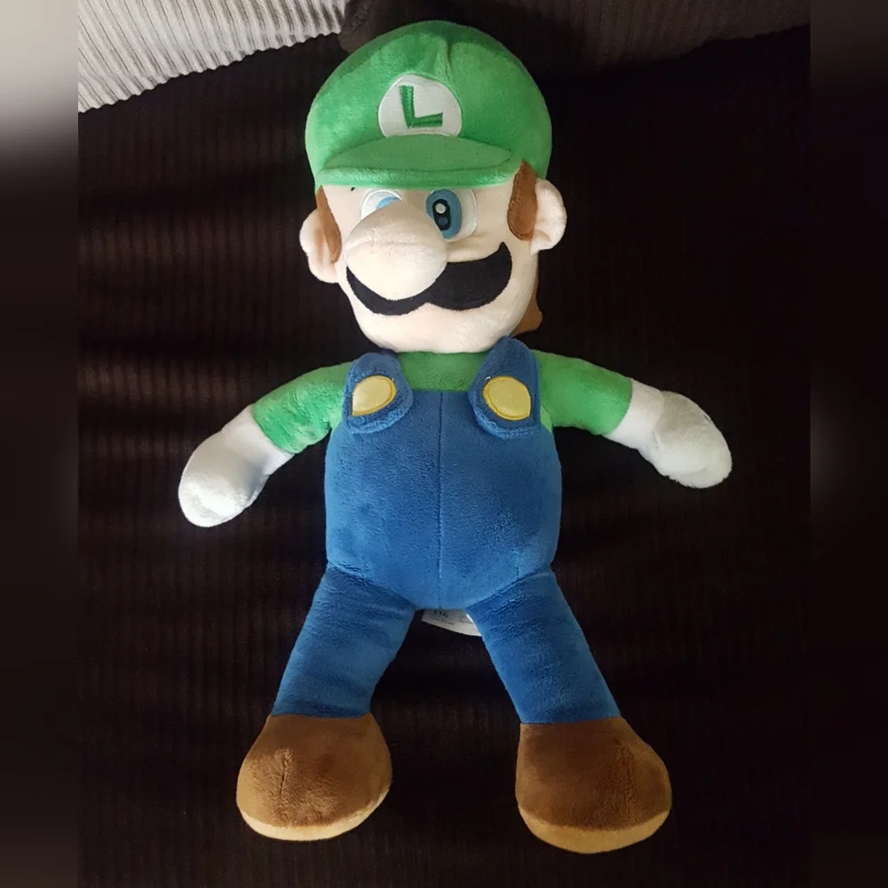 Super Mario Bros Luigi plush and Collectibles